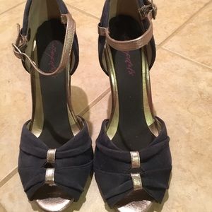 Seychelles blue and gold heels